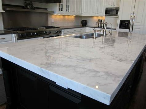 Whether you want inspiration for planning white cabinet gray countertop or are building designer white cabinet gray countertop from scratch, houzz has 875 pictures from the best designers, decorators, and architects in the country, including drury design and jacksonbuilt custom homes. Statuary Marble White Quartz Countertops | Kitchen | Pinterest | Countertops, Cabinets and Grey ...