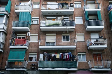Si buscas un piso o casa en madrid, madrid, en haya inmobiliaria ponemos a tu disposición un amplio catálogo con inmuebles en la venta y alquiler de bbva de todo tipo (chalets, apartamentos, pisos, etc). Fotos: Entrevías, estampas del barrio más pobre de Madrid ...