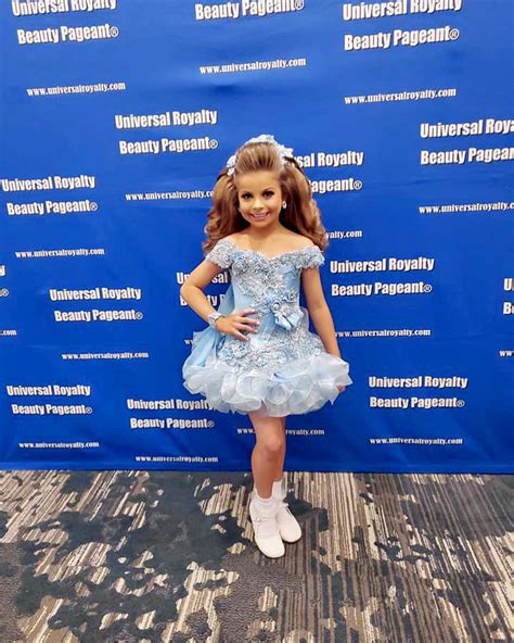 Universal Royalty Beauty Pageant — Backstage At Universalroyaltypageant