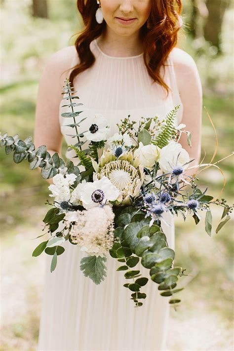 27 Wildflower Bouquets For A One Of A Kind Bride White Roses Wedding