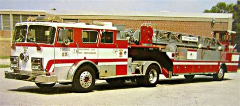 1974 100 Foot Seagrave Tiller Was Once Ladder 6 In Chinatown Then In