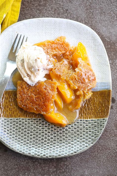 Classic Southern Peach Cobbler {Recipe} - Food Fidelity