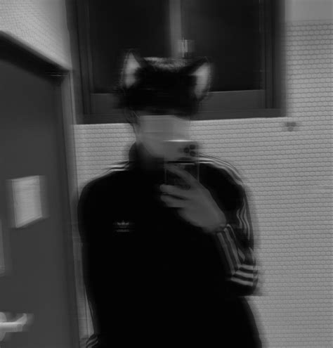 The Boyz Sunwoo Icon Mirror Pictures Selfie Blur Picture Face