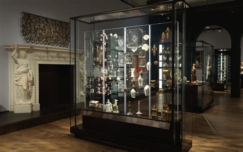 Gallery Of How To Design Museum Interiors Display Cases To Protect And Highlight The Art 6