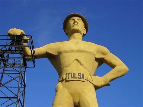 Golden Driller El Hombre Dorado De Tulsa En Oklahoma Destino Infinito