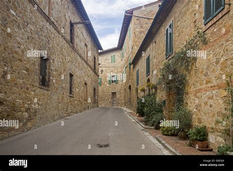 Cassia Road Hi Res Stock Photography And Images Alamy