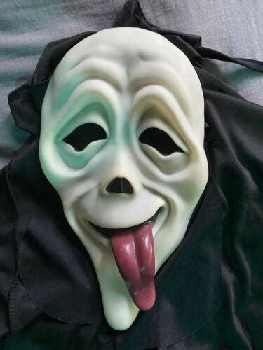Scary Movie Scream Ghostface Spoof Mask With Tongue Out Rare 3764653255