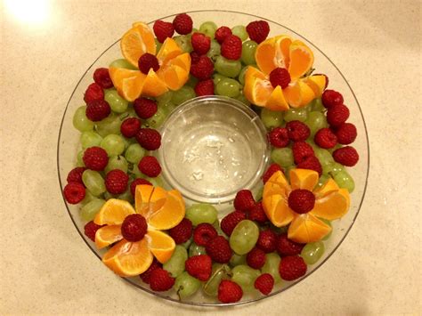 Christmas Fruit Platter Love The Fresh Fruit Idea Making This For Christmas For Sure