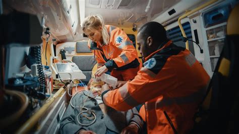 Emt And Paramedic Job Description Rolesresponsibilities And