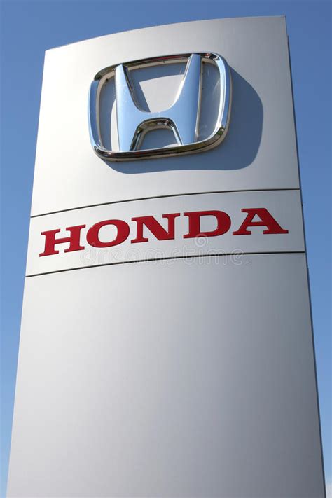 Honda Dealership Sign Editorial Stock Photo Image Of Dealer 75640618