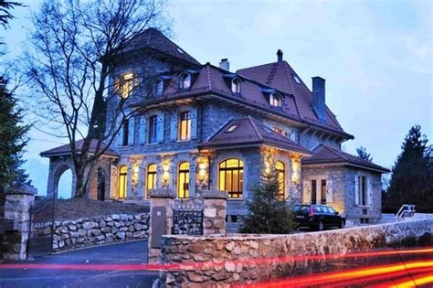 The Griffin House In Geneva Will Charm You Away
