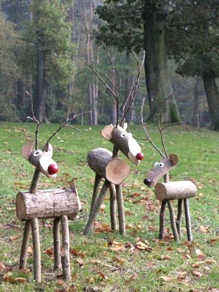 Christmas central offers a wide variety of outdoor. 50 Christmas Reindeer Decorations to Make - Pink Lover