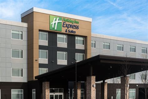 Holiday Inn Express And Suites West Edmonton Mall Area An Ihg Hotel 99