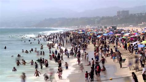 Santa monica beach, ca is one of many great beaches in los angeles! Santa Monica Beach | Time Lapse Video - YouTube