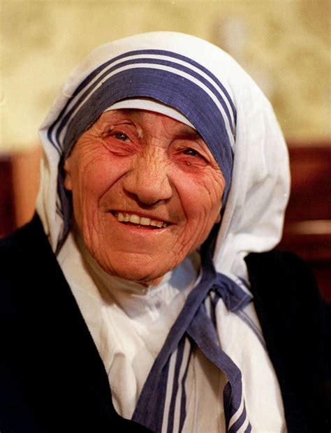 Mother Teresa Elevated To Sainthood By Pope Francis