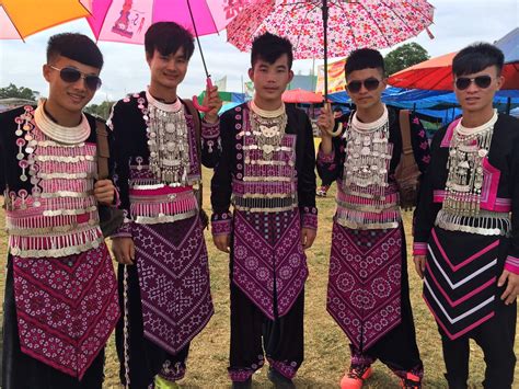 ted-vang-s-blog-hmong-tak,-thailand-noj-tsiab-peb-caug-jan-2016