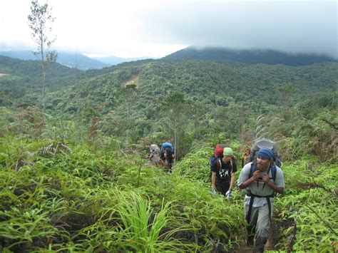 Trip Pendakian Gunung Yong Belar Yang Mencabar Para Pendaki