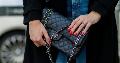 Huge Nail Color Trends Thatll Rule Your Mood Board This Fall