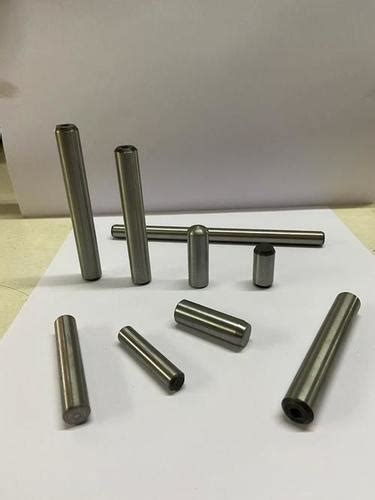 Stainless Steel Round Shape Dowel Pins To Align Locate Or Join