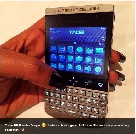 Kenyan Socialite Flaunts A BlackBerry Porsche Design P