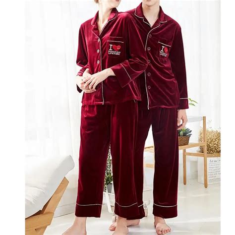 Velvet Couple Pajamas Autumn And Winter Type Long Sleeved Red Home