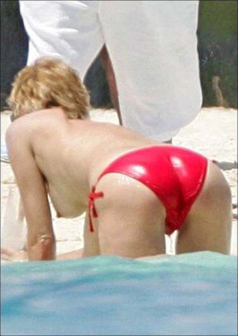 Sharon Stone Showing Their Super Sexy Ravishing Body And Big Tits Porn