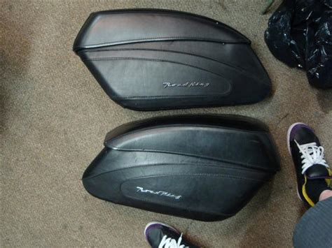 Road King Custom Hard Leather Saddlebags For Sale With Lockskeys