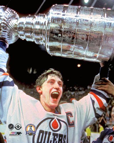 Wayne Gretzky Cup Glory 1984 Edmonton Oilers Stanley Cup Premium