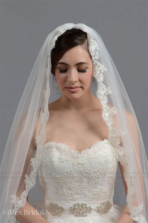 Alencon Lace Veil Fingertip Wedding Veils Ivory Bridal Veil Lace