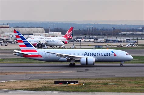 The American Airlines Boeing 787 8 Dreamliner At Heathrow Aeronefnet