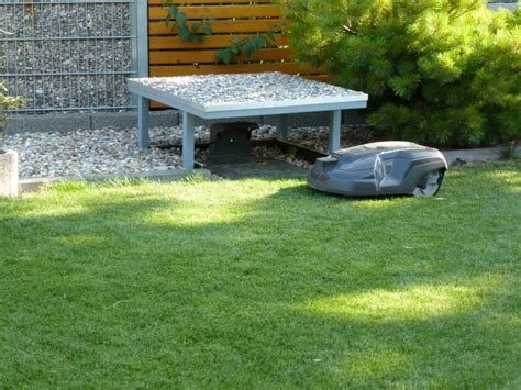 Diese anleitung ist keine eins zu eins bauanleitung zum nachbauen. Garage für den Automower 305 selbst bauen - oder kaufen in ...