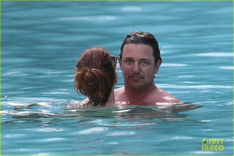 Kate Walsh Continues To Flaunt Her Amazing Pilates Toned Bikini Body On My Xxx Hot Girl