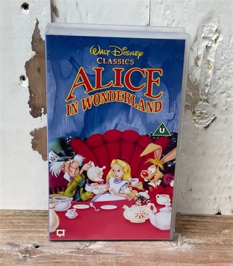 VINTAGE VHS ALICE In Wonderland Walt Disney Classic Vintage Very Good
