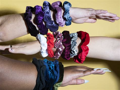 The Inventor Of The Scrunchie Dies Leaving Behind A Fabulous Fashion