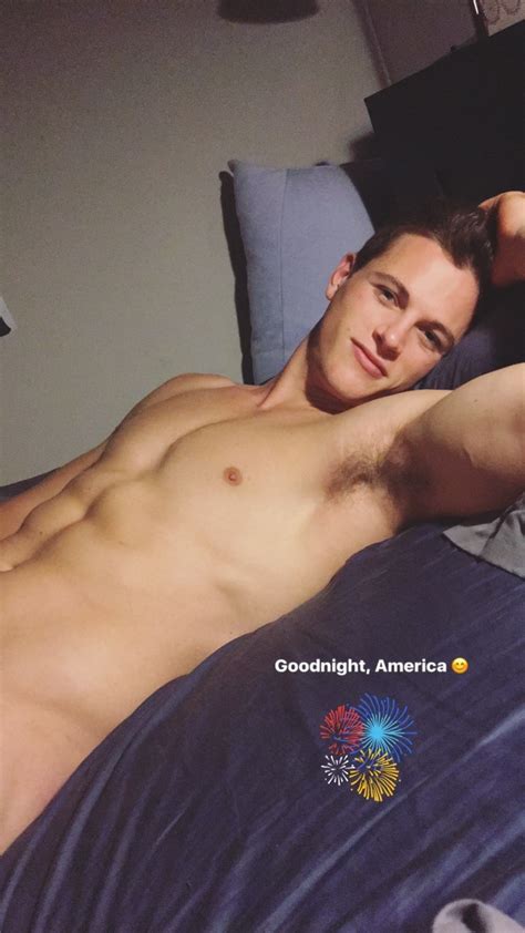 Archive Dongs 2018 No 9297 Alex Valley Male General