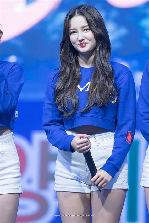 The Most Sexiest Outfit Of Nancy Momoland