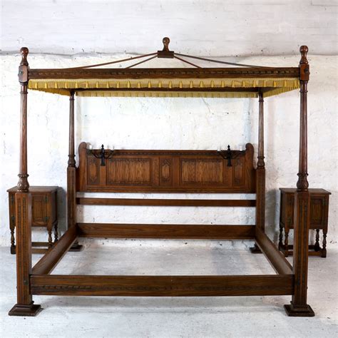 Gothictudor Style Oak Four Poster Emperor Size Bed 66 Wide 506873