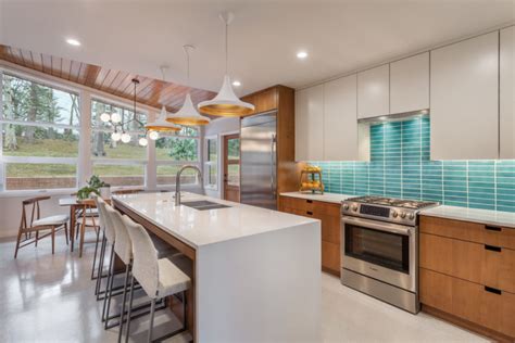 Mid century modern style is where nature from the outside can be combined into one view with the decoration of your house, either through the window or any other glass materials that allows you to see outside. 73 Stylish And Atmospheric Mid-Century Modern Kitchen ...