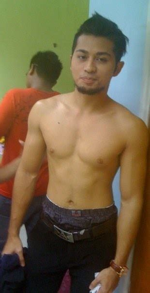 Pencinta Lelaki Lelaki Melayu Pakai Boxer