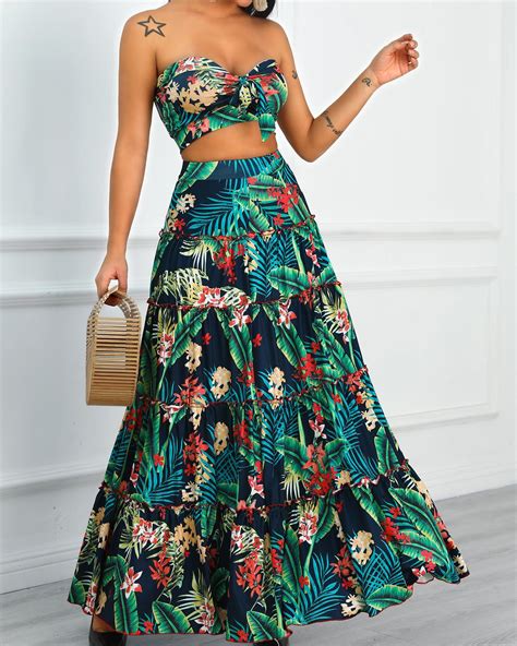 tropical print crop top and maxi skirt set online discover hottest trend fashion at