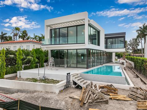 Sabal Development Sells Waterfront Miami Beach Spec Home For 16