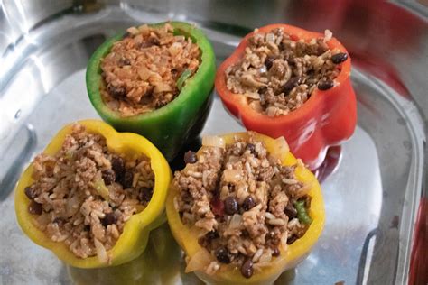 Best-You'll-Ever-Have Stuffed Bell Peppers | Stuffed bell peppers, Stuffed peppers, Food