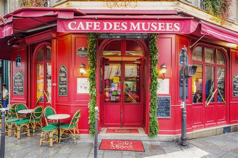 17 Classic Paris Bistros You Must Visit Paris Cafe Paris Bistro