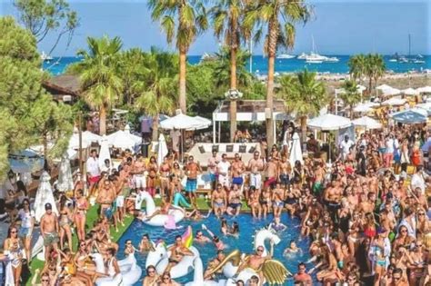 A Guide To Saint Tropez S Beach Clubs PLAGE PAMPELONNE ICONIC