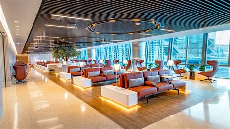 Qatar Airways Opens Platinum Gold And Silver Lounges At Doha Airport