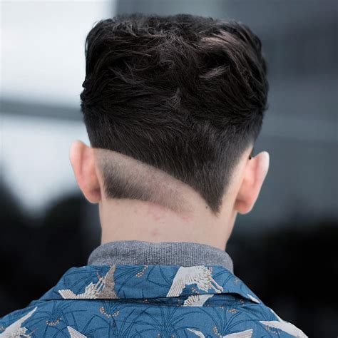 Fade haircut v shape hairstyle boy. New hairstyles for men 2019: The neck shape - Hairstyle Man