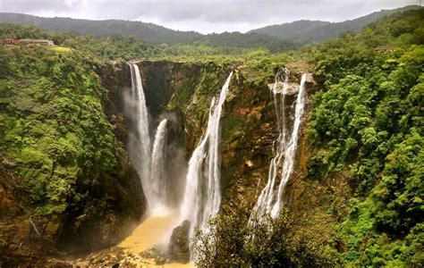 Top 10 Highest Largest And Widest Waterfalls In The World