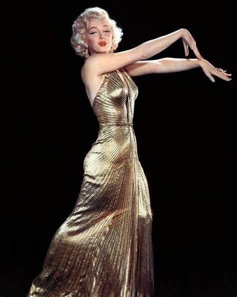 Marilyn Monroe On Instagram “marilyn Wearing The Stunning Gold Lamé