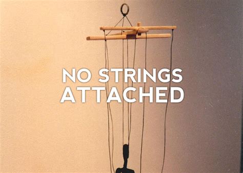 No strings attached movie reviews & metacritic score: NO STRINGS ATTACHED - RE|SOURCE