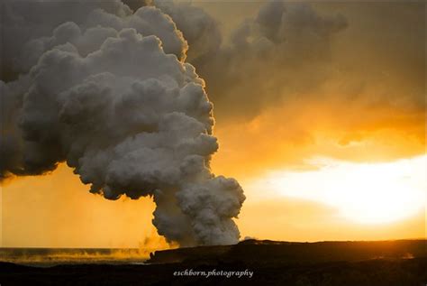 Lava Flow And Smoke Big Island Hawaii Taken From The Look Flickr